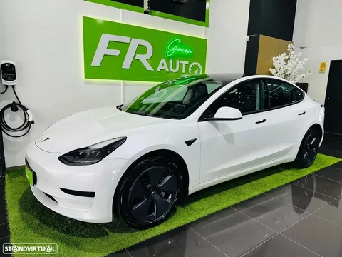 Tesla Model 3 Standard RWD