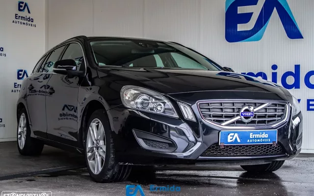 Volvo V60 2.0 D3 Momentum