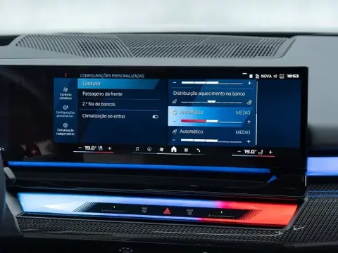 BMW M5 2025 Touring Xdrive