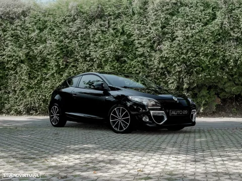 Renault Mégane Coupe Energy dCi 130 FAP Start & Stop Bose Edition