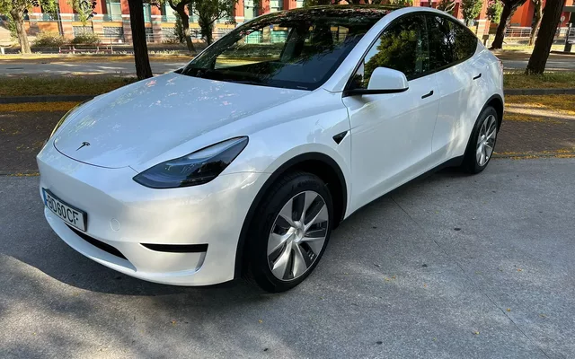 Tesla Model Y Tração Traseira