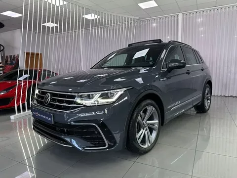 VOLKSWAGEN Tiguan Tiguan 2.0TDI R-Line DSG 110kW - 33990€ en Utrera