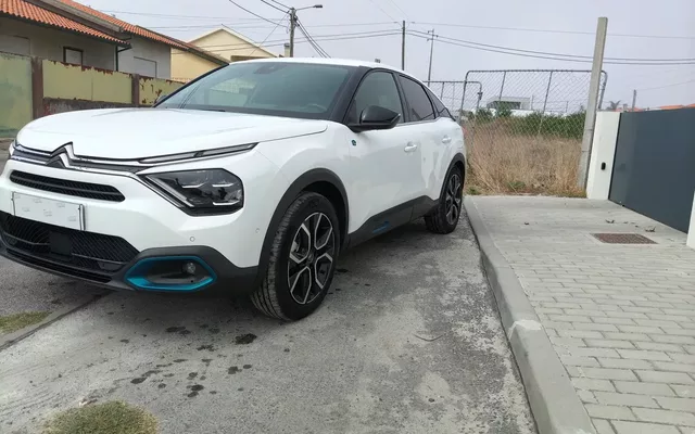 Citroën e-C4 Shine