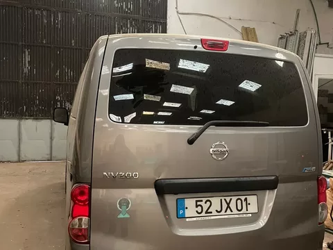 Nissan NV200 Combi