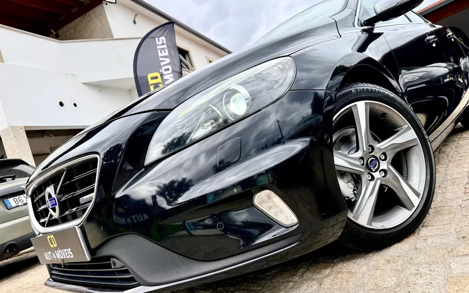 Volvo V40 1.6 D2 R-Design