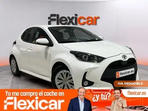TOYOTA Yaris Yaris 1.0 Active