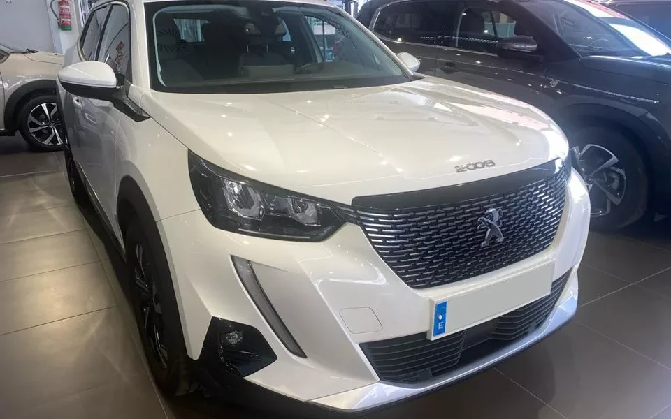 PEUGEOT 2008 2008 1.5BlueHDi S&S Allure 110