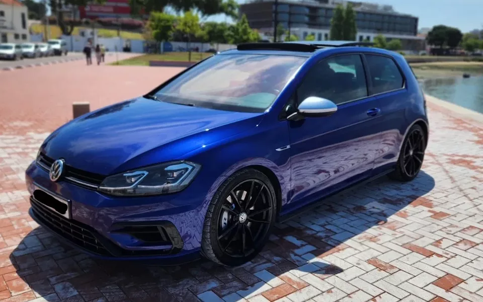 VW Golf R 4Motion (BlueMotion )