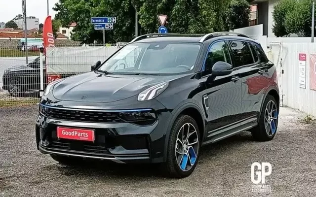 Lynk & Co 1 2022 1