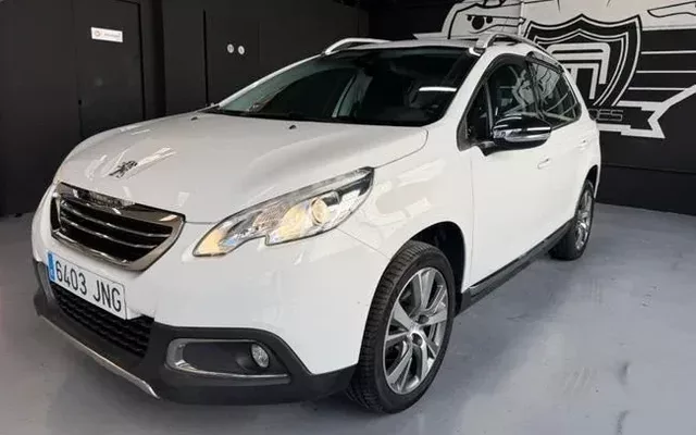 PEUGEOT 2008 Allure