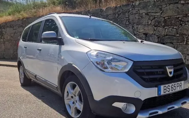 Dacia Lodgy 2017 LH1