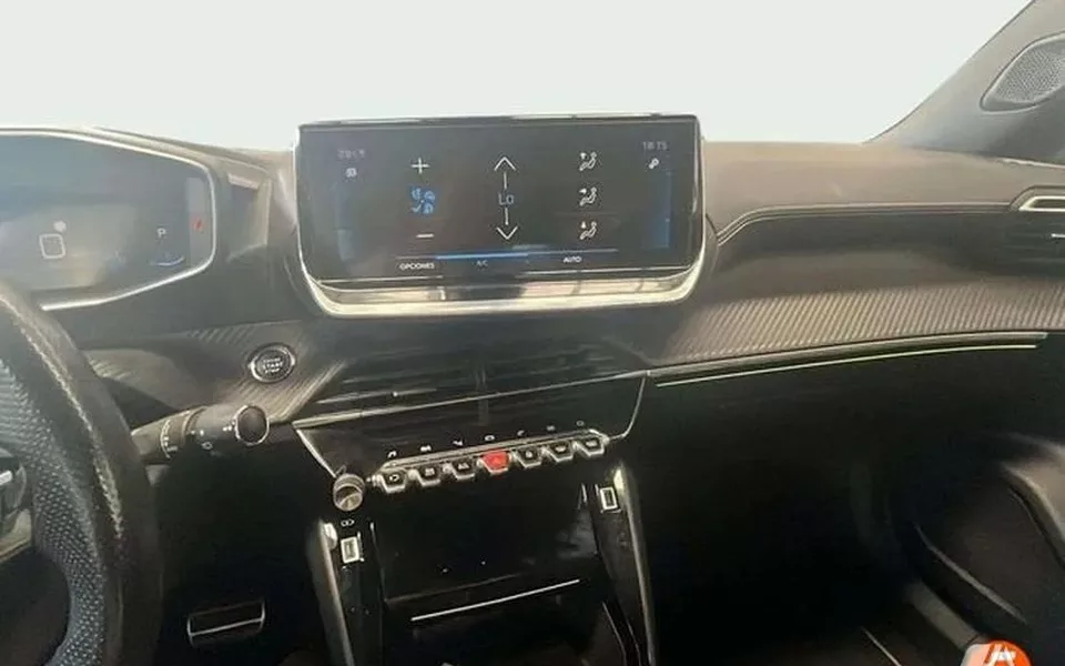 PEUGEOT 2008 2008 1.2 PureTech S&S GT Pack EAT8 130 - 15470€ en Paterna