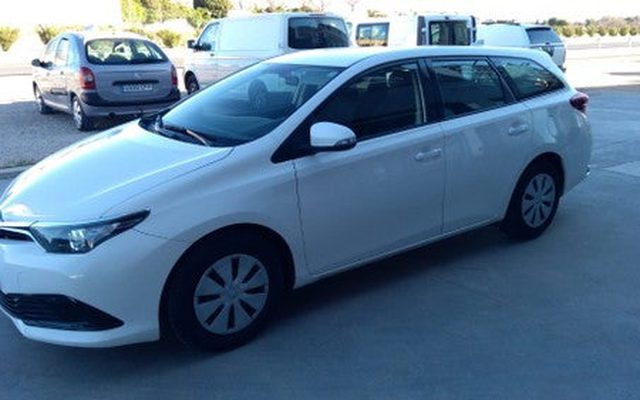 TOYOTA Auris Touring Sports 90D Active