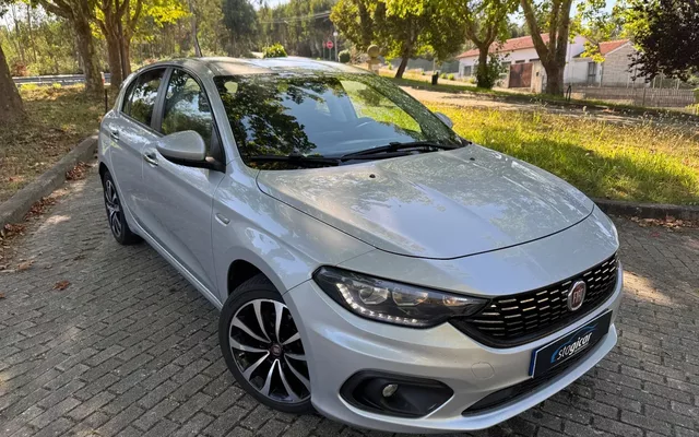 Fiat Tipo 1.3 M-Jet Lounge