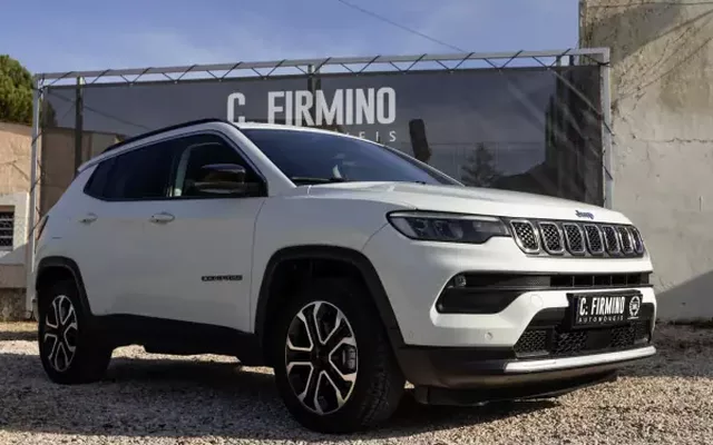 Jeep Compass 2022 1.3 TG 4Xe Automático Limited Navigator