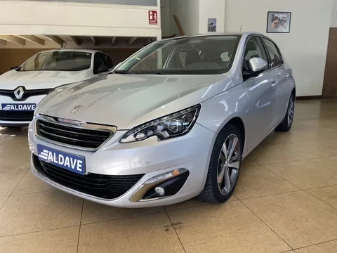 PEUGEOT 308 308 1.6 BlueHDi Allure 120 - 10800€ en Irun