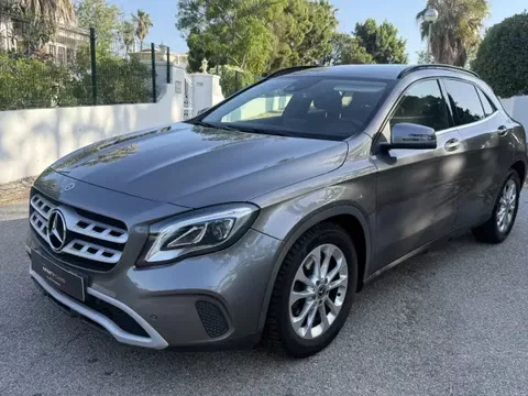 Mercedes-Benz GLA 180 2017 d Urban Aut.