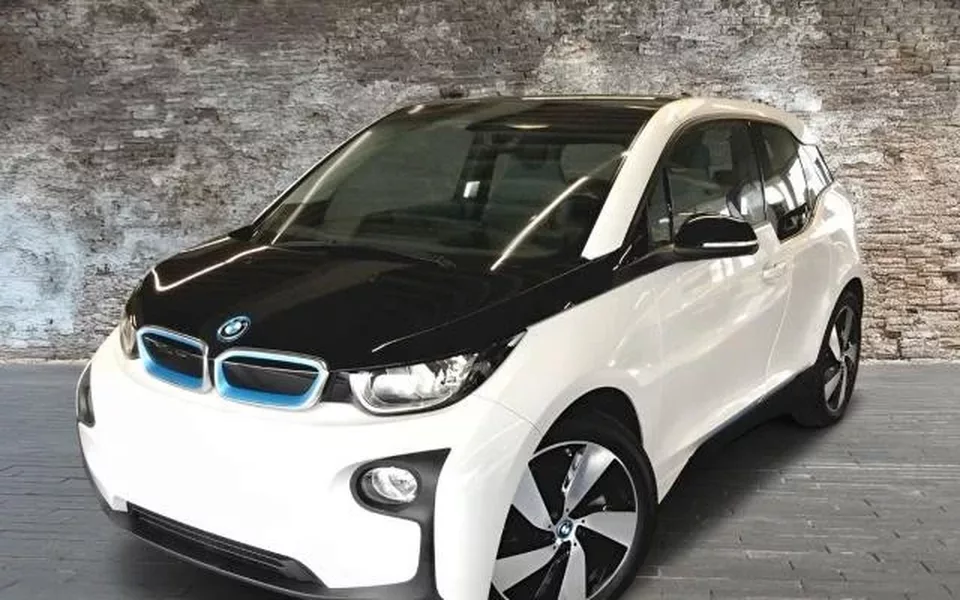 BMW i3 18i