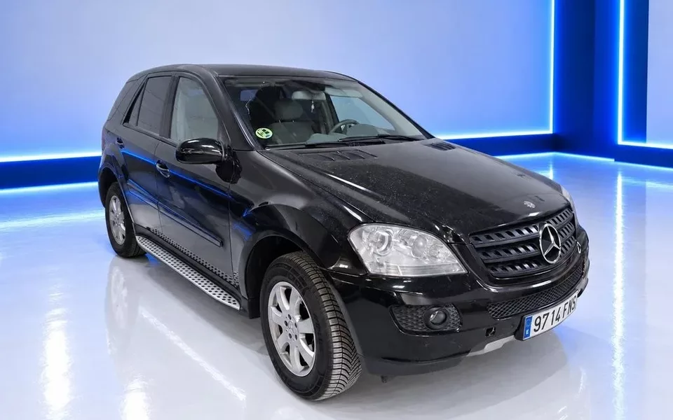 MERCEDES-BENZ Clase M ML 280CDI Aut. - 9990€ en Villamartin