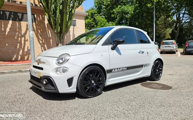 Abarth 595 1.4 T-Jet Pista