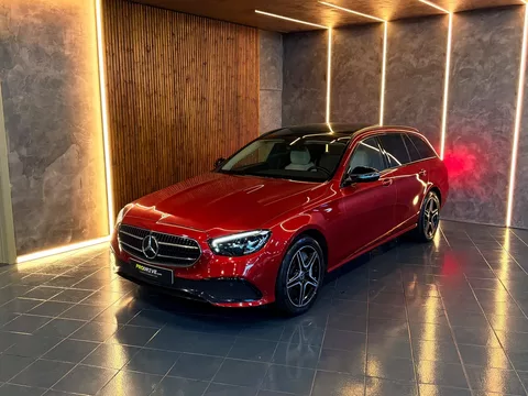 Mercedes-Benz E 300 de 9G-TRONIC Night Edition