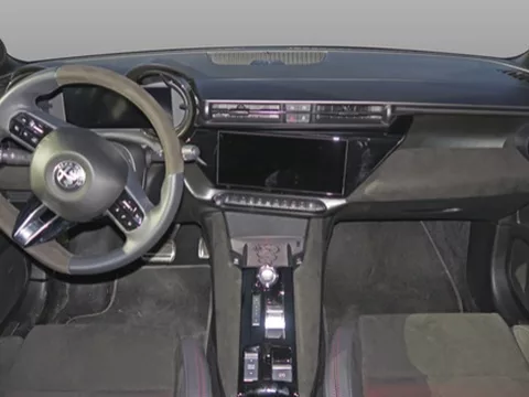 ALFA ROMEO - Junior - Junior 1.2 eDCT6