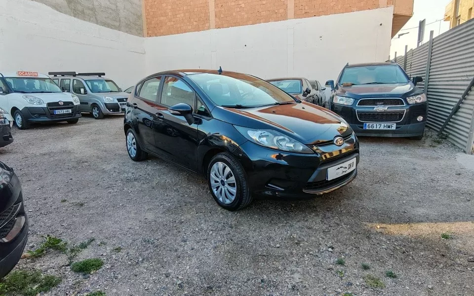 FORD Fiesta Fiesta 1.40TDCi Trend