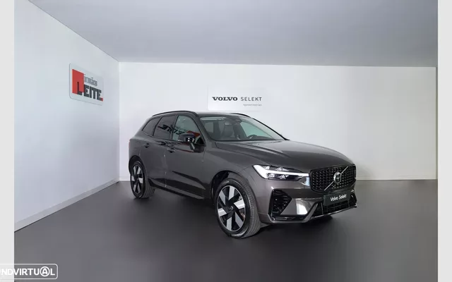Volvo XC 60 2.0 T6 PHEV Plus Dark