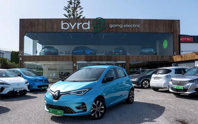 Renault Zoe (c/ Bateria) EV 50 110hp Equilibre