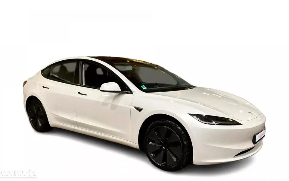 Tesla Model 3 Standard RWD