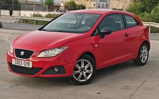 SEAT Ibiza Ibiza SC 1.4 Style - 5490€ en Granada