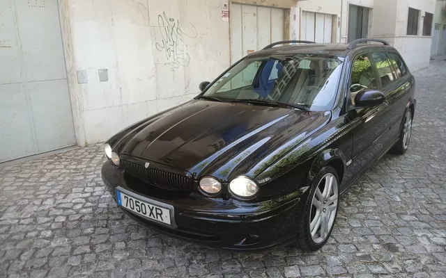 Jaguar X-Type