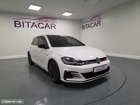 VW Golf 2.0 TSI GTI DSG Performance
