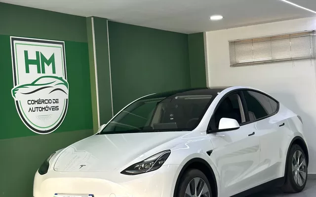 Tesla Model Y Tração Traseira