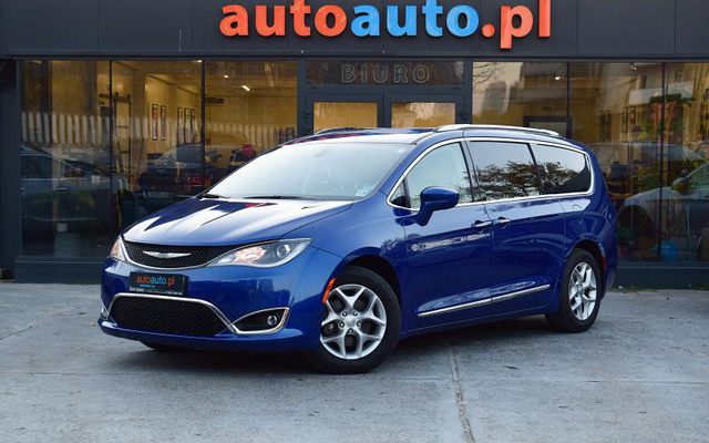 Chrysler PACIFICA 2018