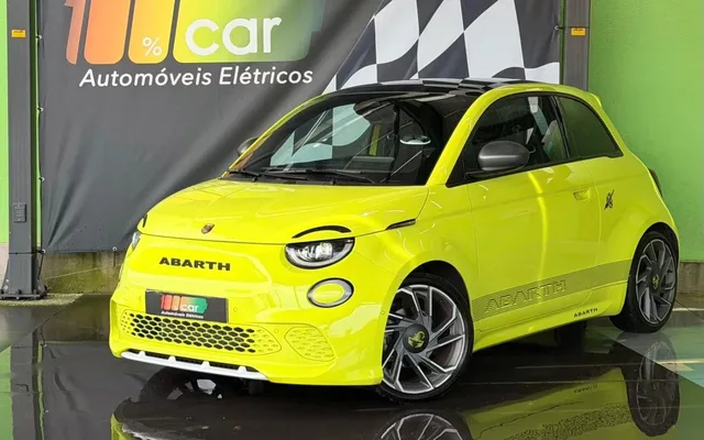 Abarth 500e Scorpionissima
