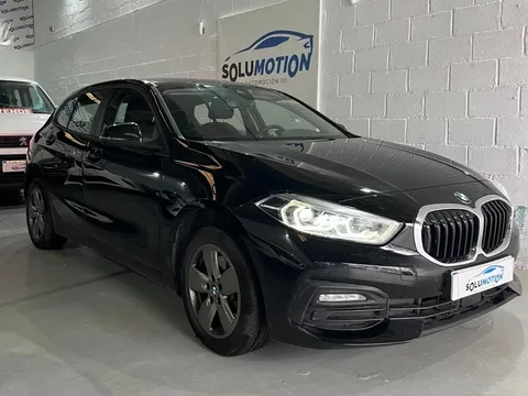 BMW Serie 1 116dA Business Corporate - 20990€ en San fernando