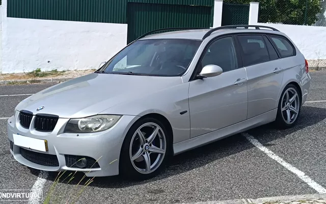 BMW 320
