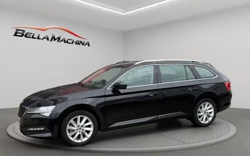 SKODA Superb Superb Combi 2.0TDI Ambition DSG 90kW