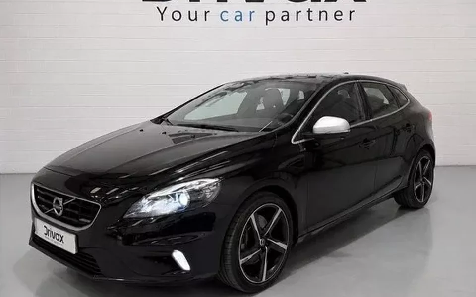 VOLVO V40 Volvo 2.0 T5 R-Design Momentum Auto