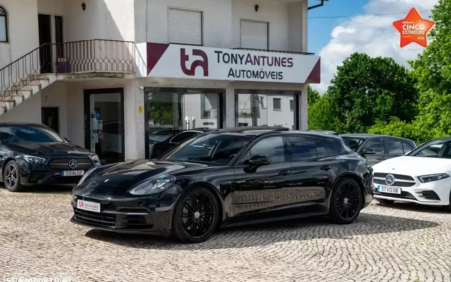 Porsche Panamera Sport Turismo 4 E-Hybrid Platinum Edition