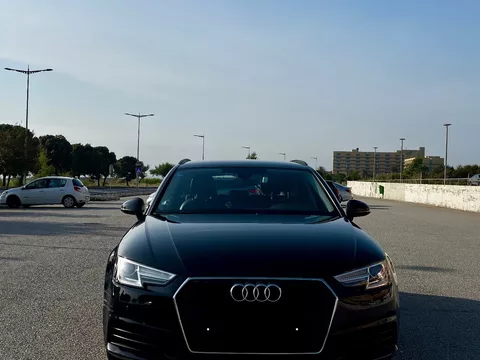 Audi A4 Avant 2.0 TDI S tronic