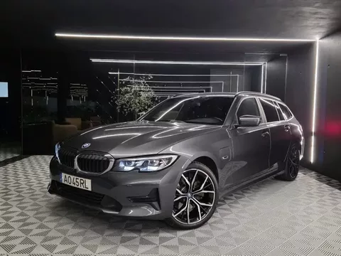 BMW 320 e Line Sport Auto
