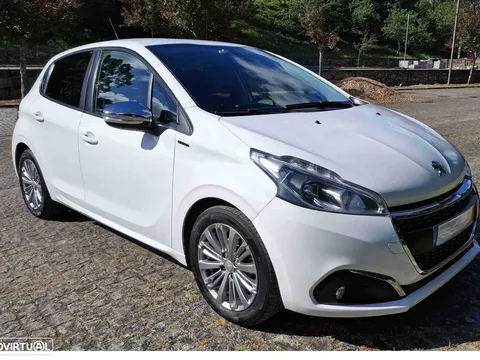 Peugeot 208 1.5 BlueHDi Signature