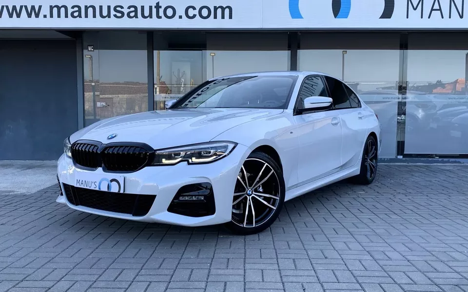 BMW 318 d Pack Desportivo M Auto