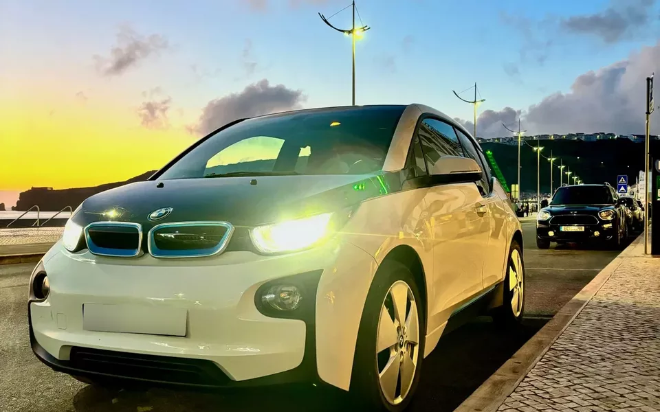 BMW i3 (60 Ah)