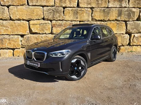 BMW iX3 Impressive