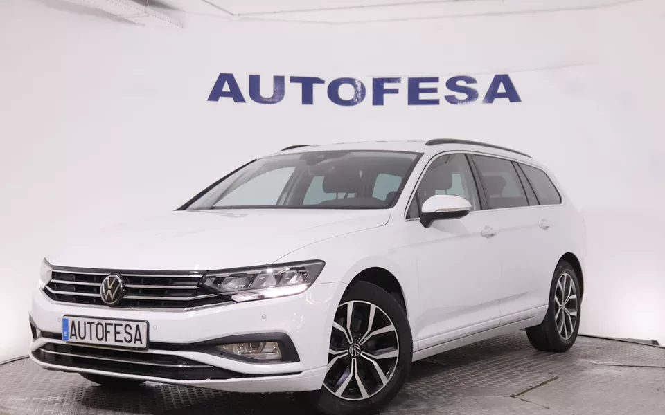 Volkswagen Passat VARIANT 2.0 TDI EXECUTIVE DSG AUTO 122CV 5P # IVA DEDUCIBLE, NAVY, PARKTRONIC