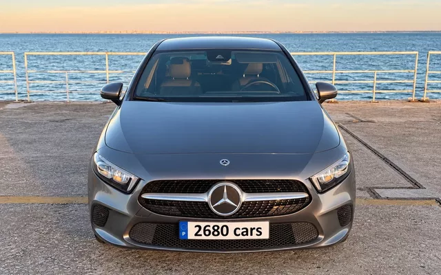 Mercedes-Benz A 250 e