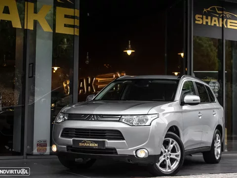Mitsubishi Outlander 2.2 DI-D Instyle